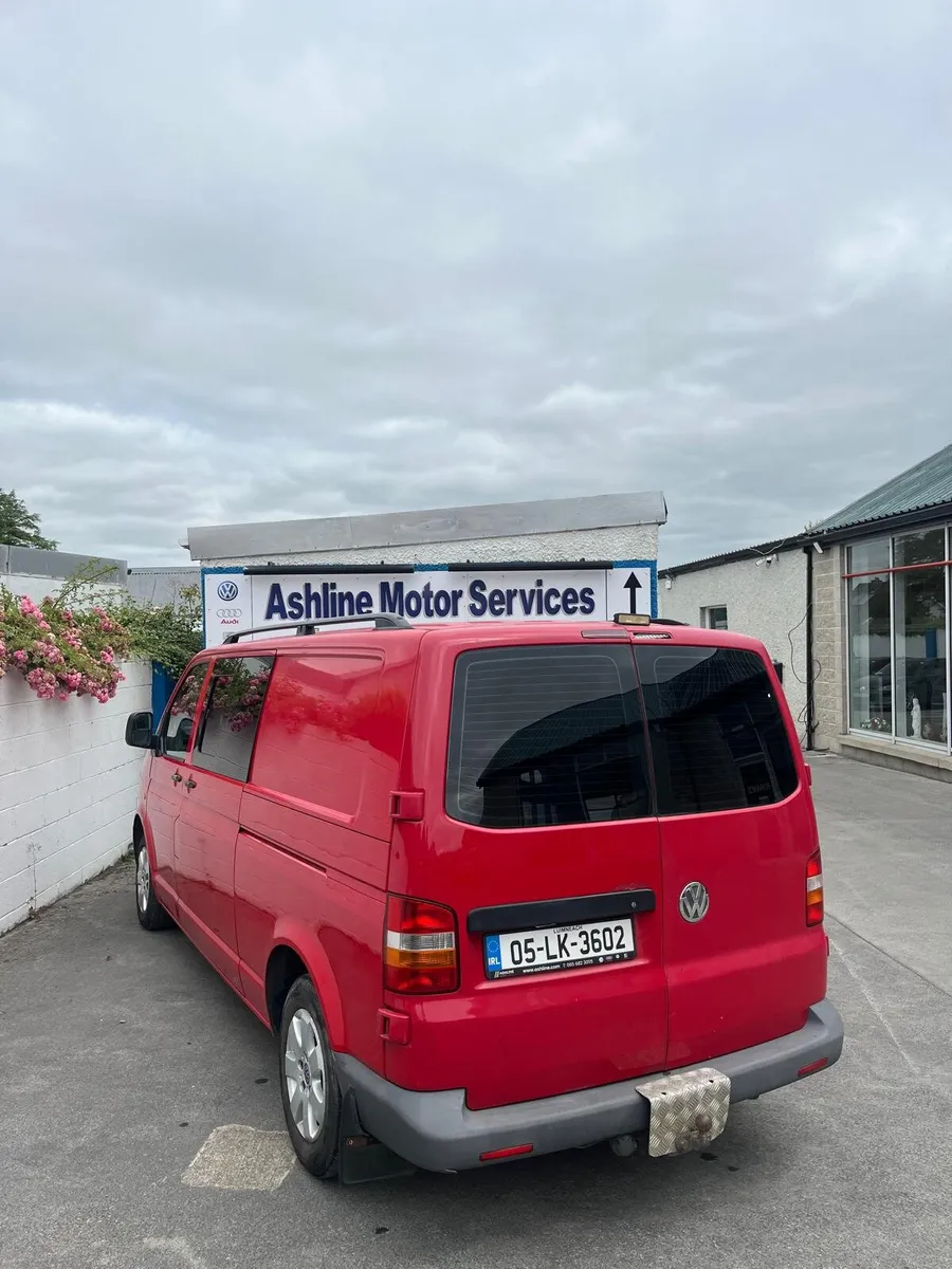 VW Transporter crewcab - Image 4