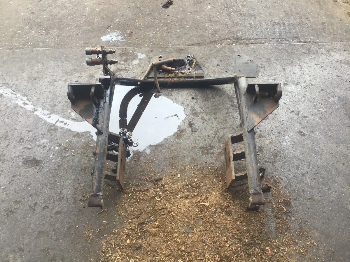 Quicke 2230 Loader - Image 4