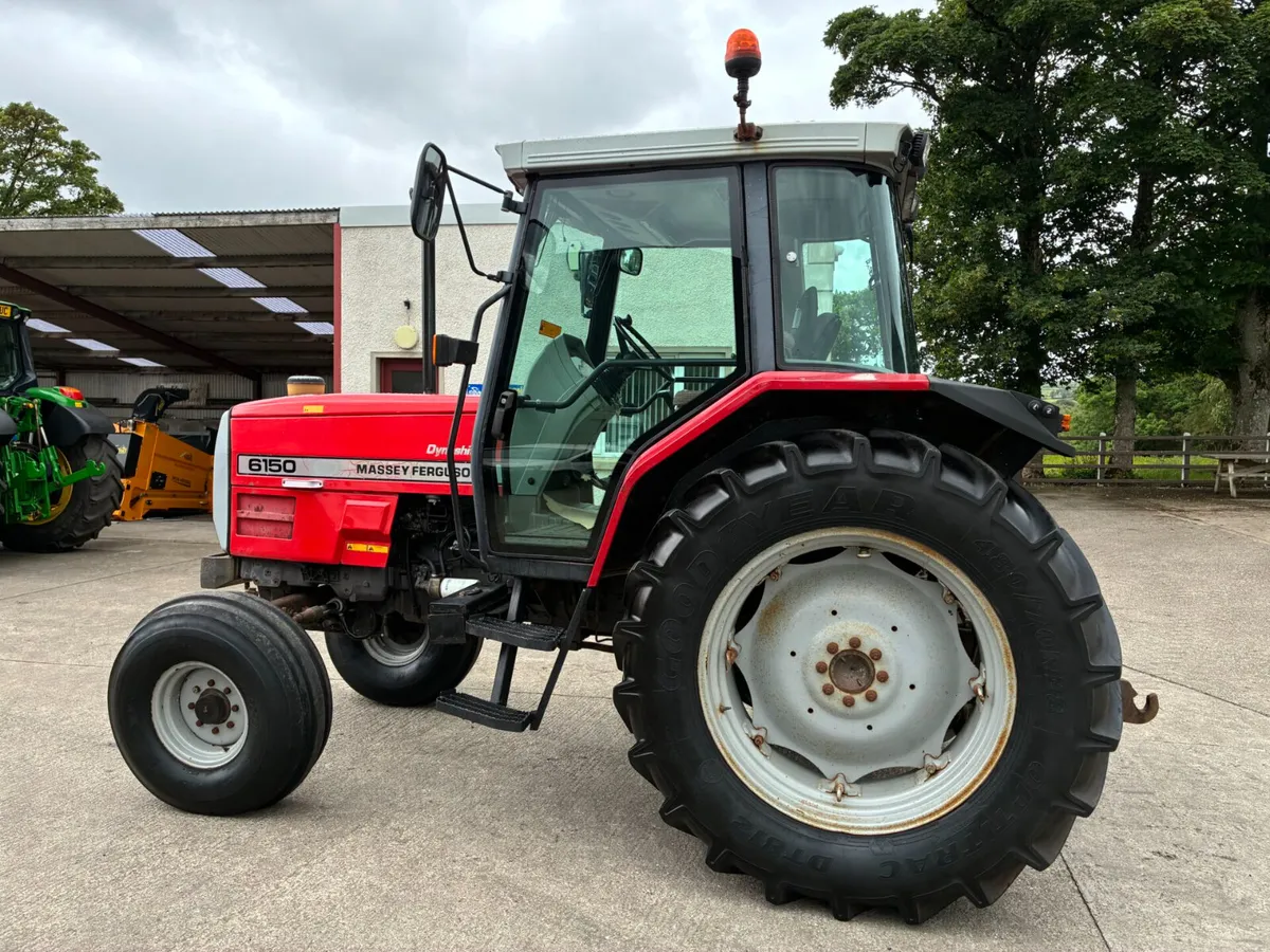 Massey Ferguson 6150 - Image 2