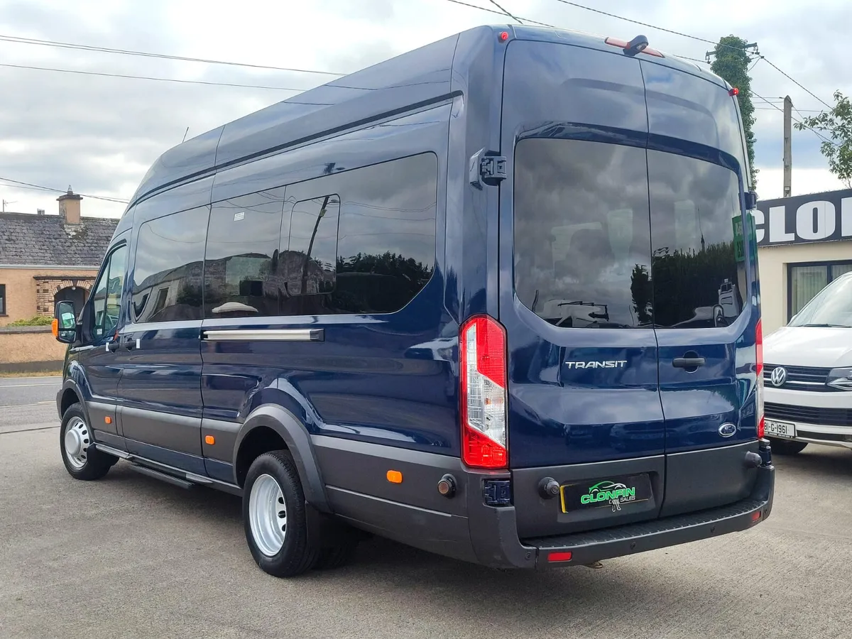 FORD TRANSIT MINIBUS 17 SEATER TREND - Image 3