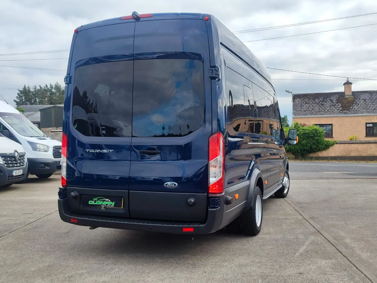 FORD TRANSIT MINIBUS 17 SEATER TREND - Image 4