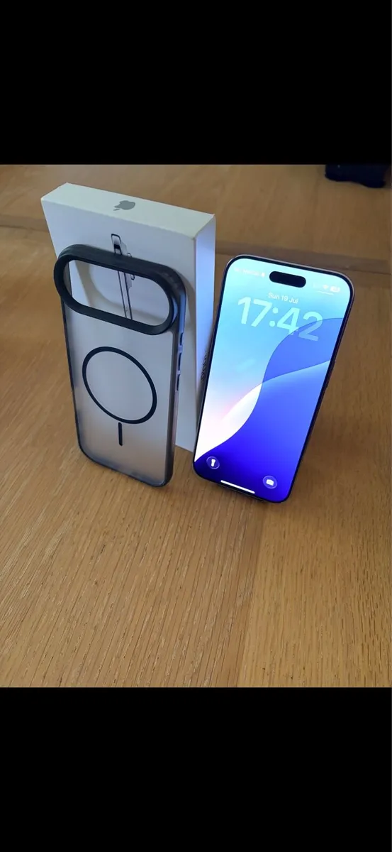 Apple iPhone 17 AIR 256GB (SIM FREE) AS NEW - Image 1
