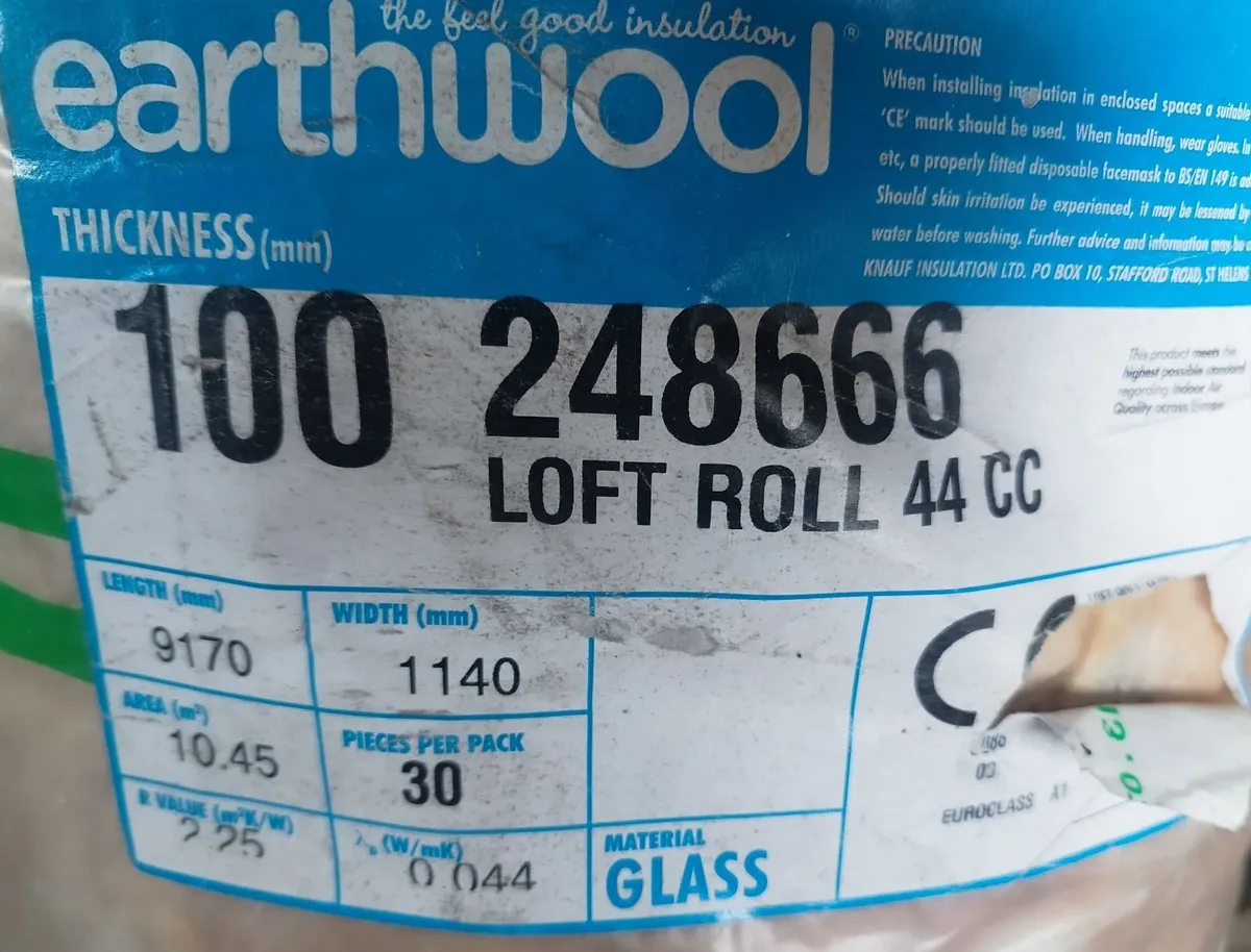 3 Knauf Earthwool Loft Insulation - 160mm /10.45m2 - Image 2
