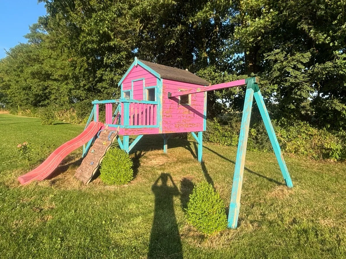Treehouse, swings, climbing frame & slide - Image 4