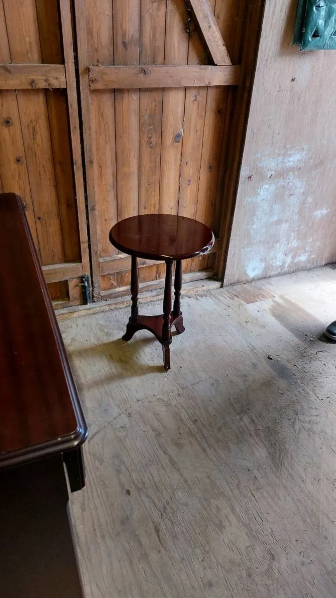 Small lamp table - Image 3