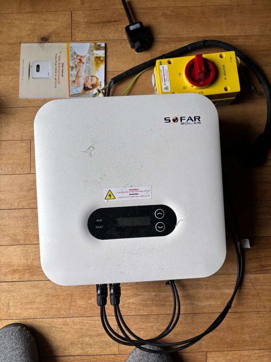 Solar inverter - Image 1