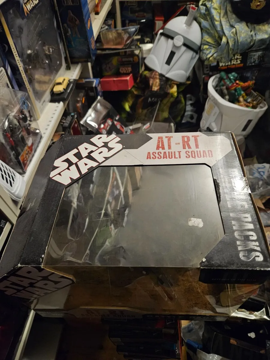 Star Wars 30th Anniversary AT RT Assault Squad - Image 2