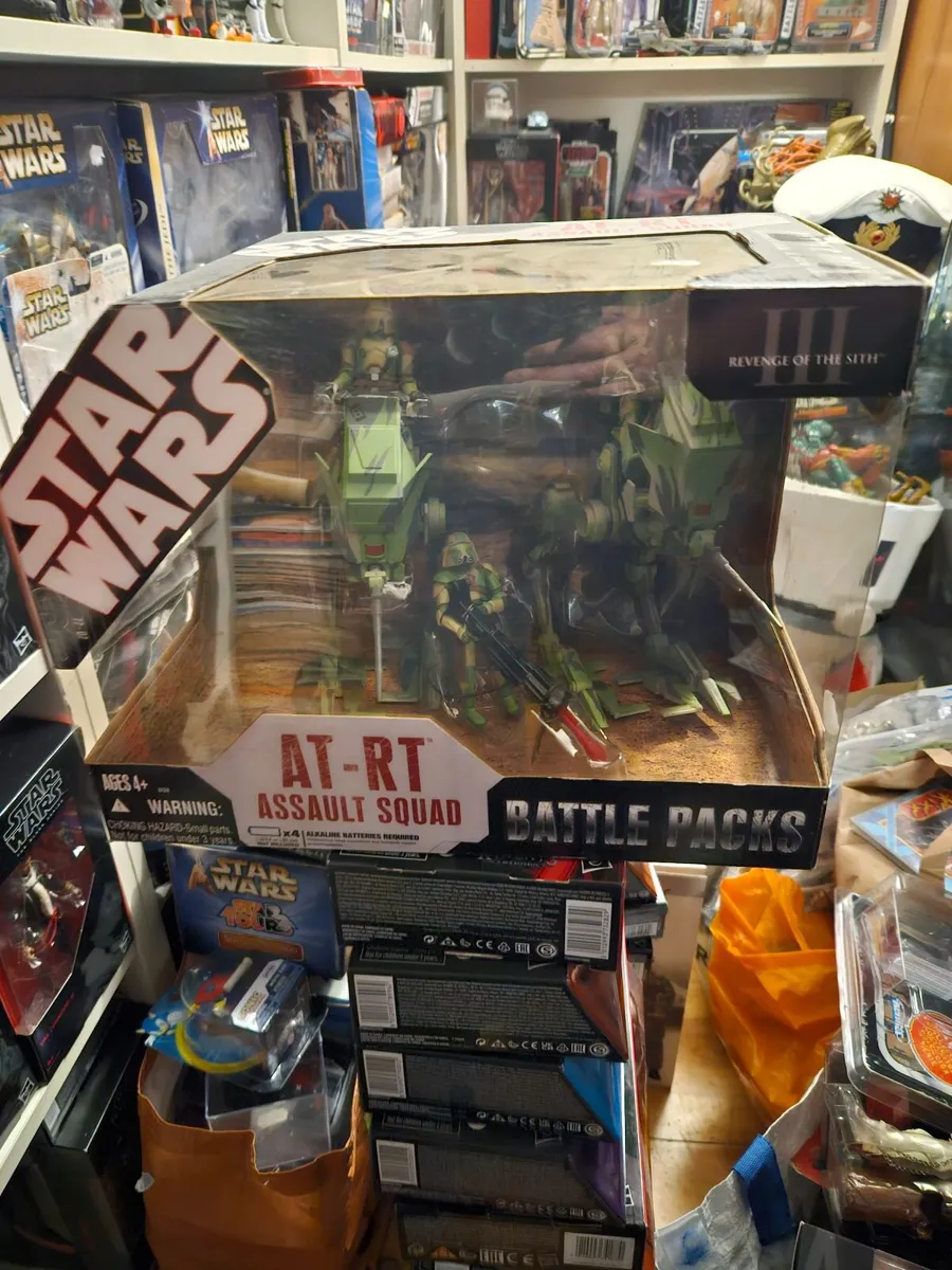 Star Wars 30th Anniversary AT RT Assault Squad - Image 4