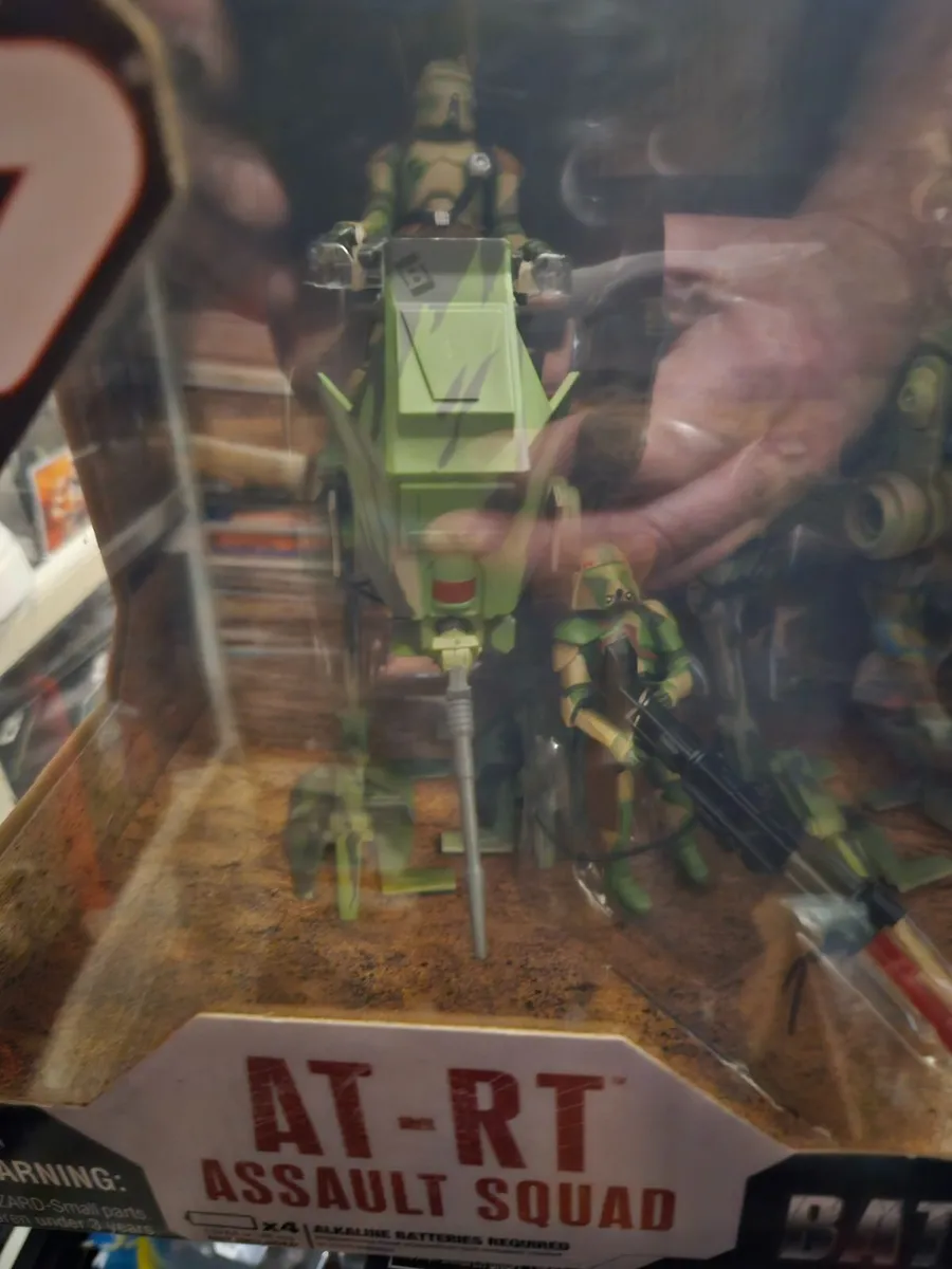 Star Wars 30th Anniversary AT RT Assault Squad - Image 3