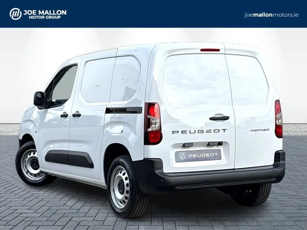 Peugeot Partner PRO PLUS 1.5 HDI AUTO 130 1000 - Image 2