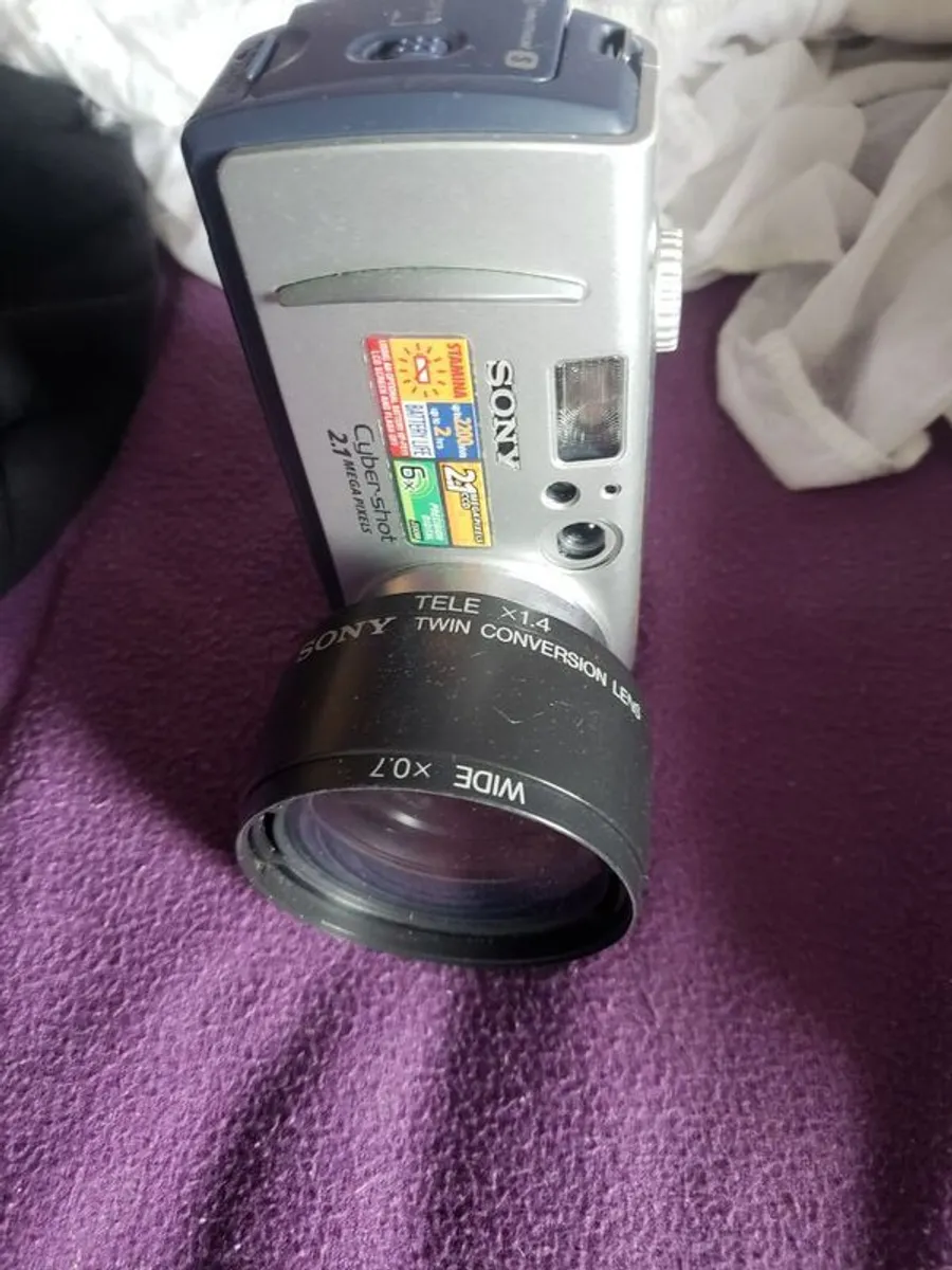 sony dsc p50 - Image 1