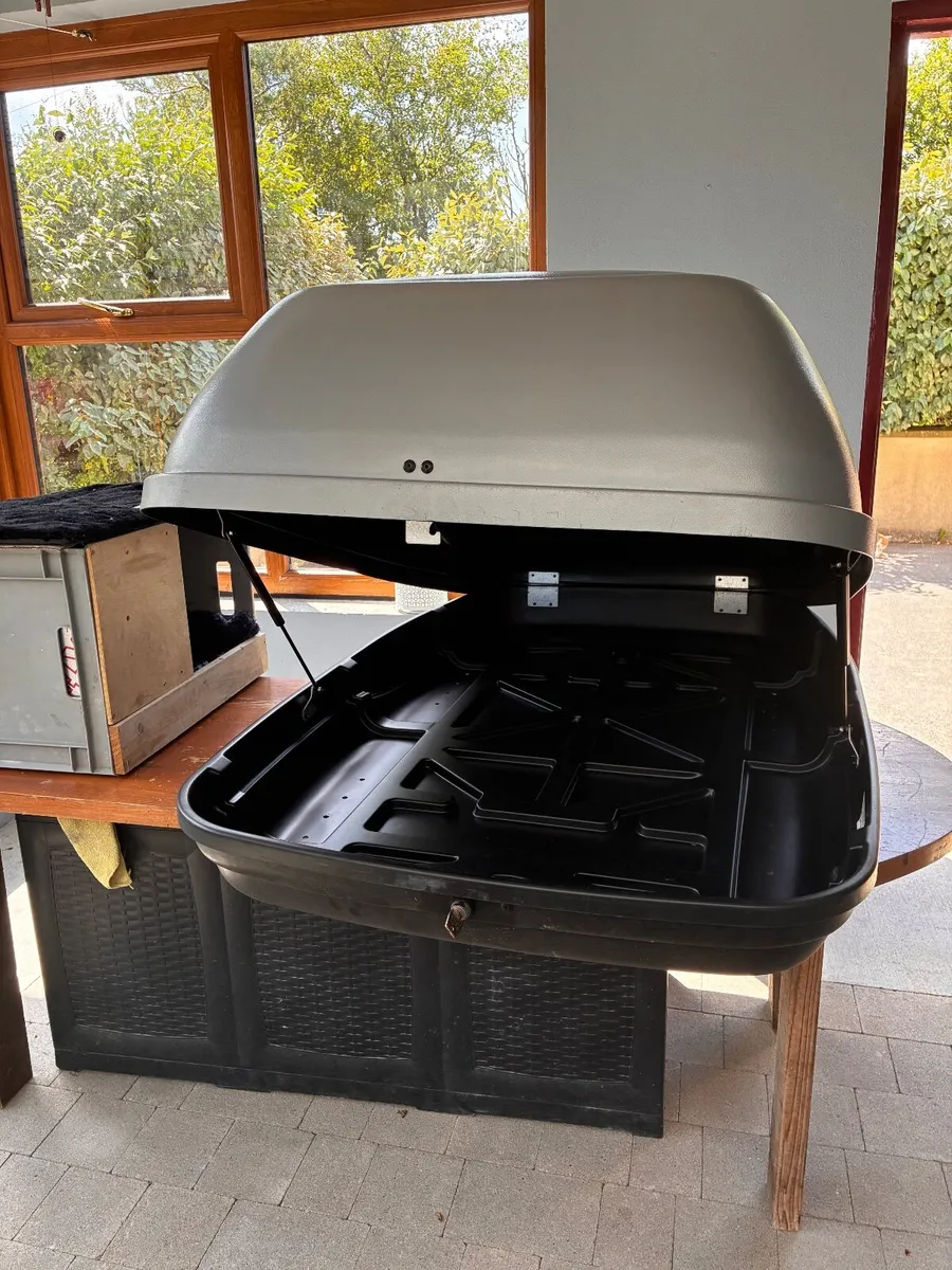 Roof Box - Image 2