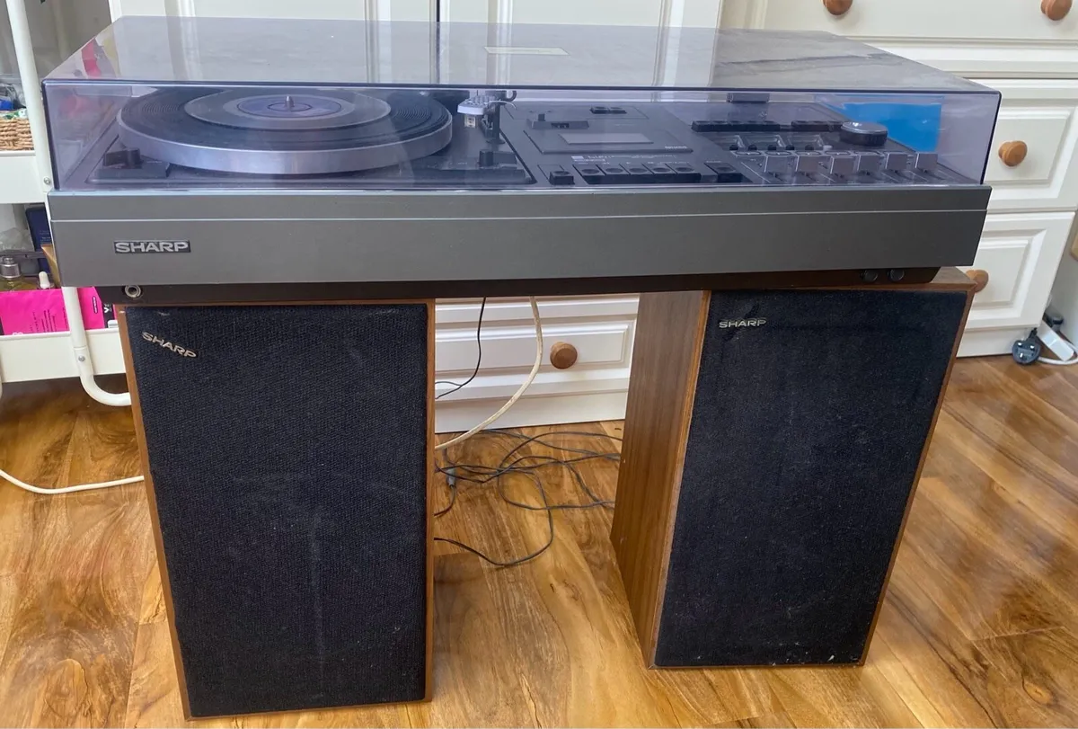 Stereo - Image 3