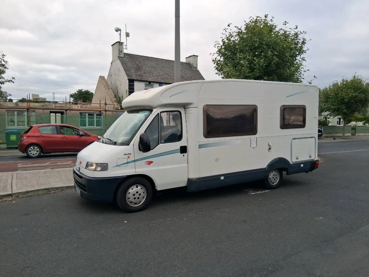 2002 Low Profile 4 Berth camper rollerteam - Image 3