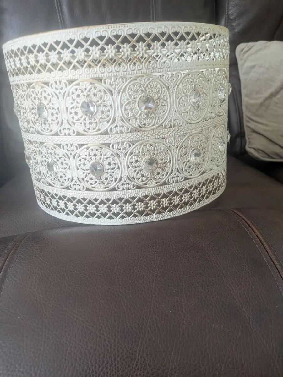 Lamp shades - Image 2