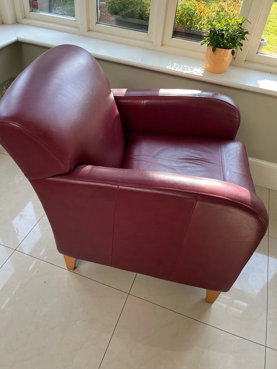 Armchair - Image 2