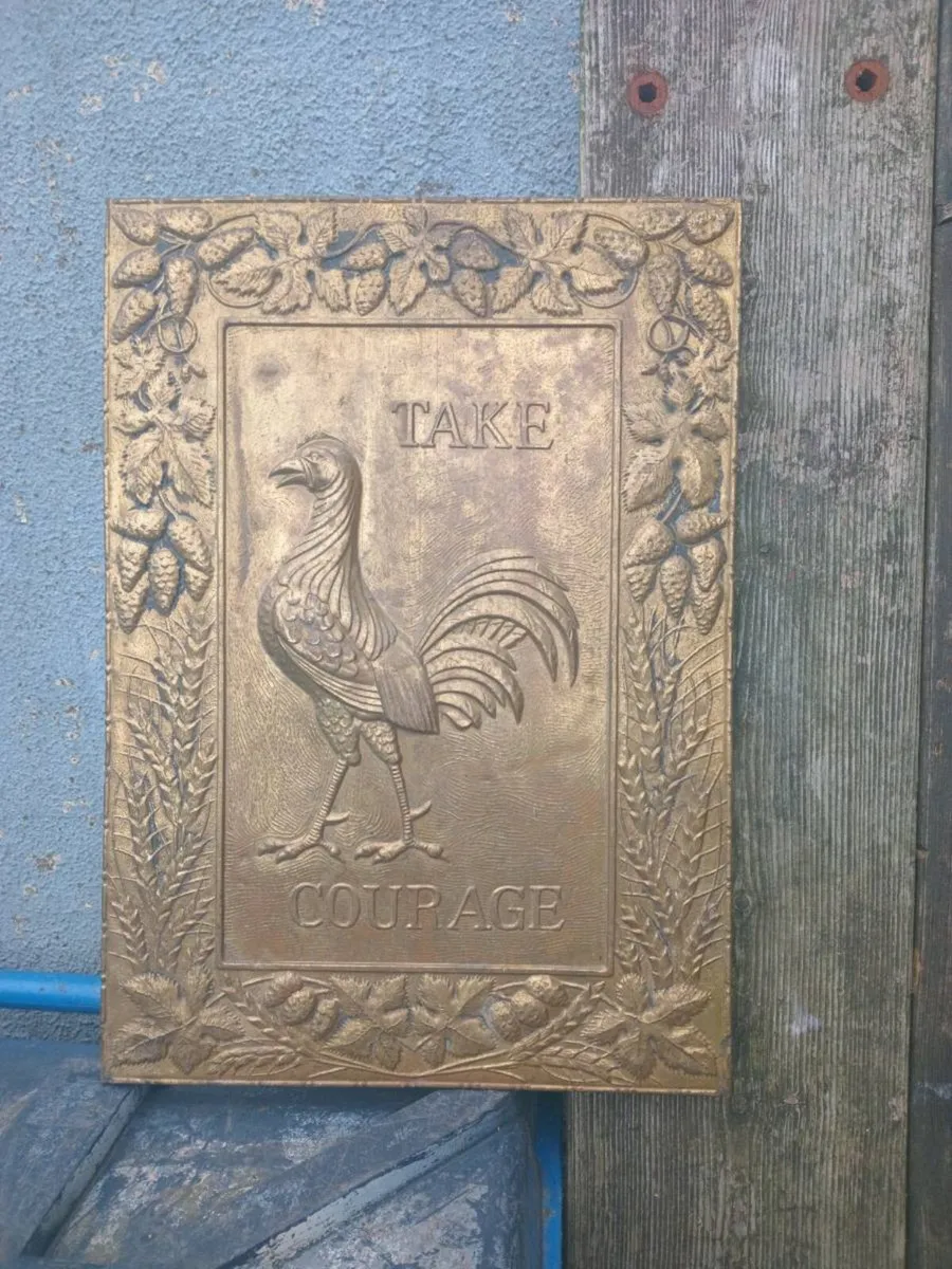 Old brass fire gaurds/ wall plaques - Image 4