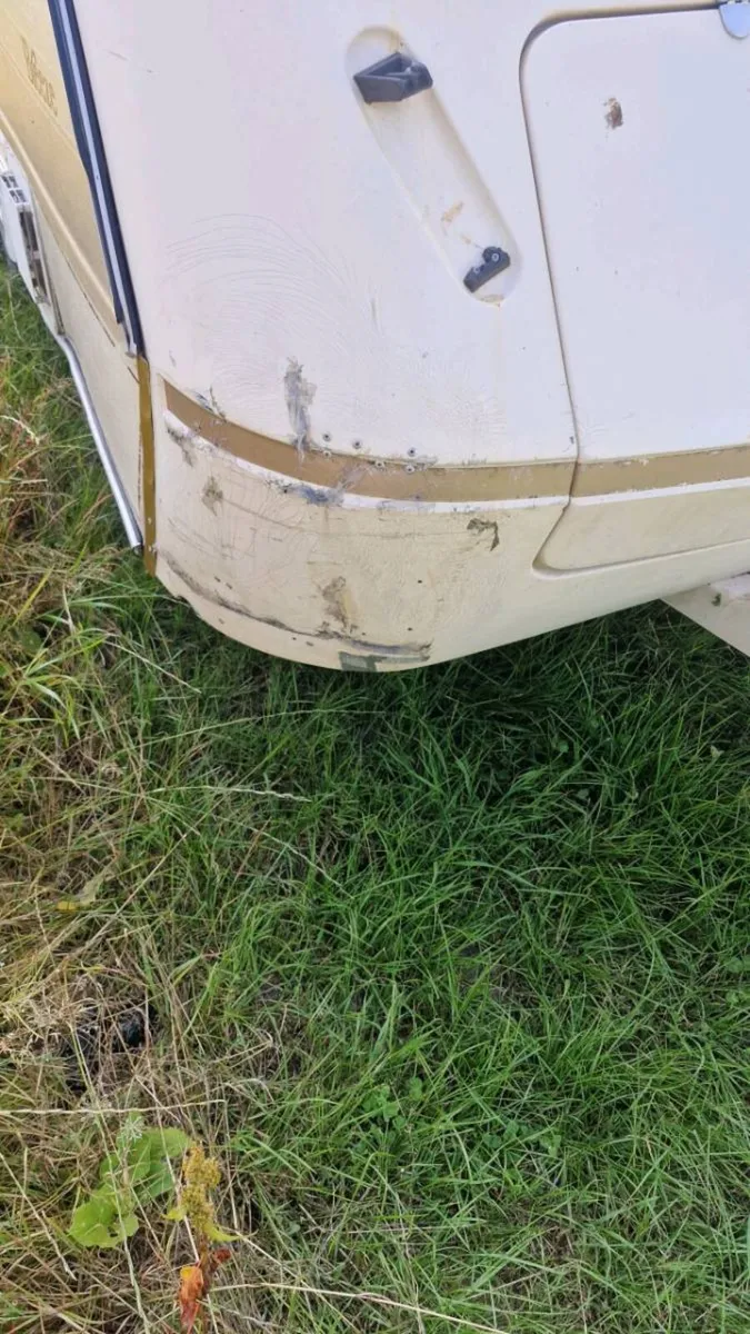 Caravan - Image 3