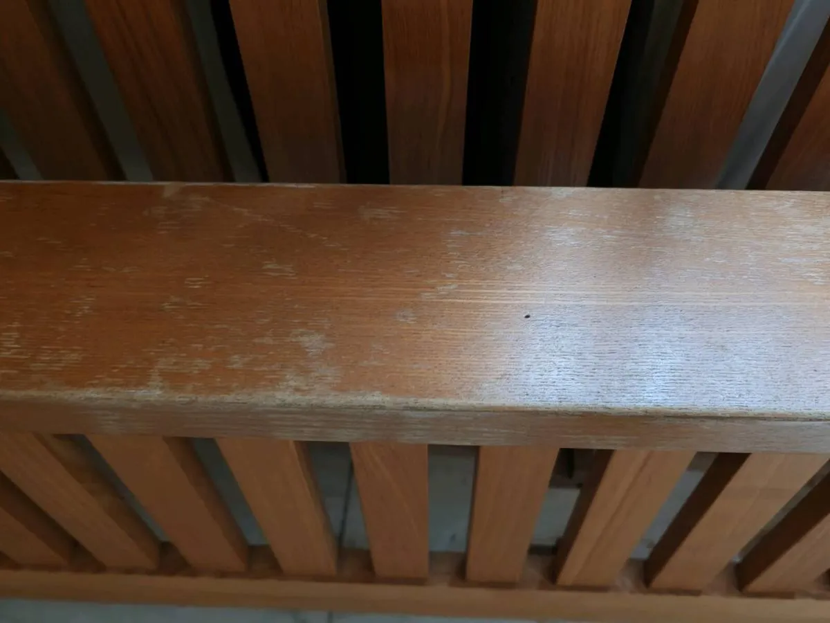 Oak bedframe. Two bedside lockers. - Image 2