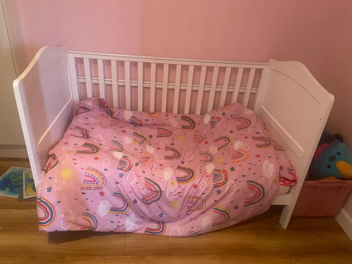 Cot bed - Image 4