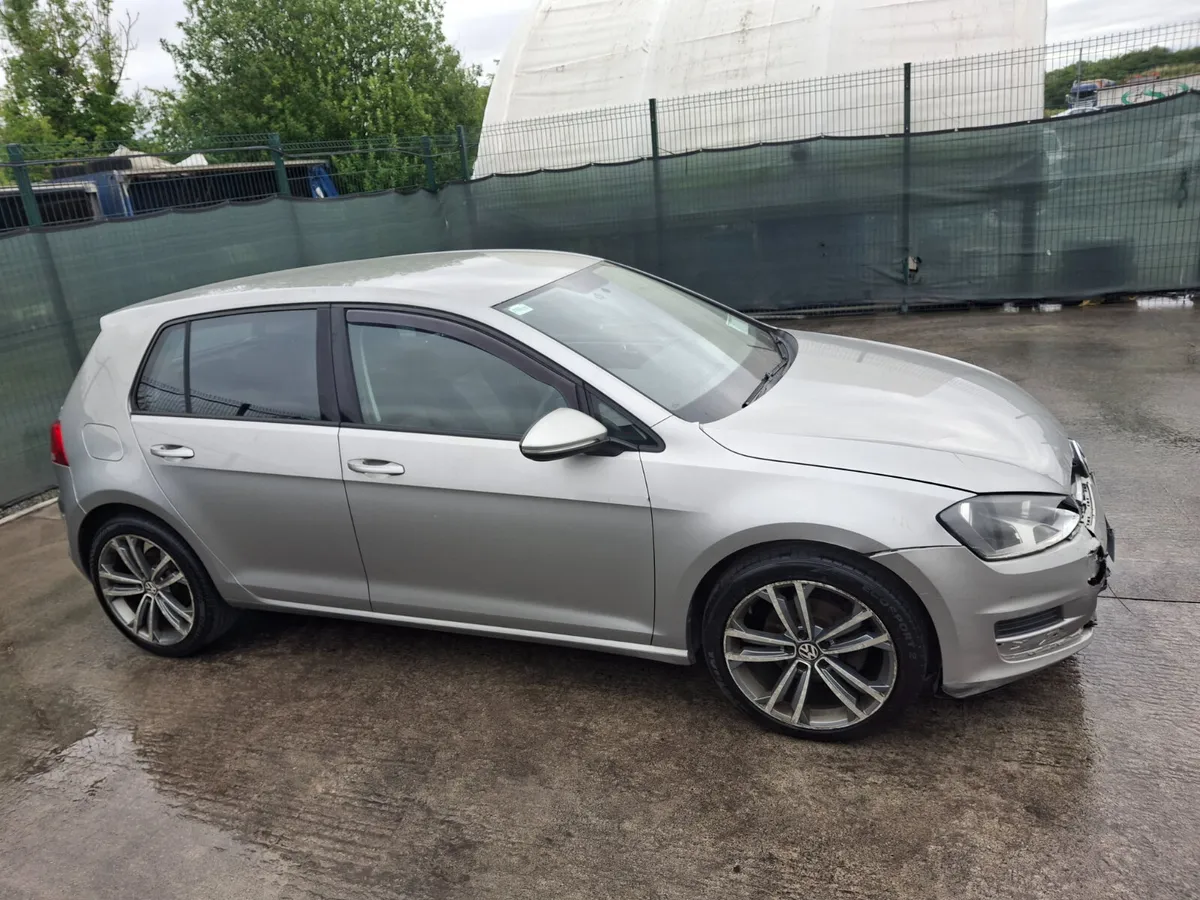 132 Volkswagen Golf  Tdi - Image 2