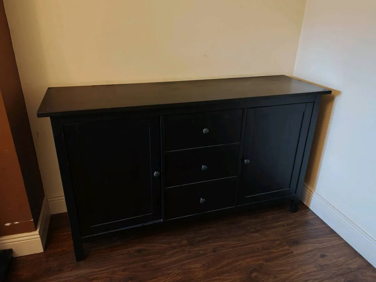 TV unit & side board - Image 1