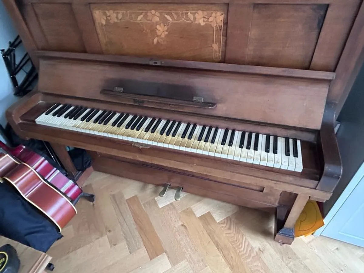 piano - Image 4