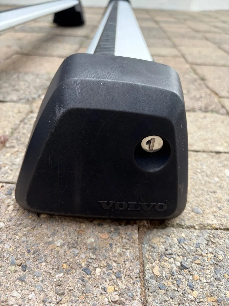 Genuine Volvo XC90 Roof Bars / Cross Bars (2016+) - Image 3