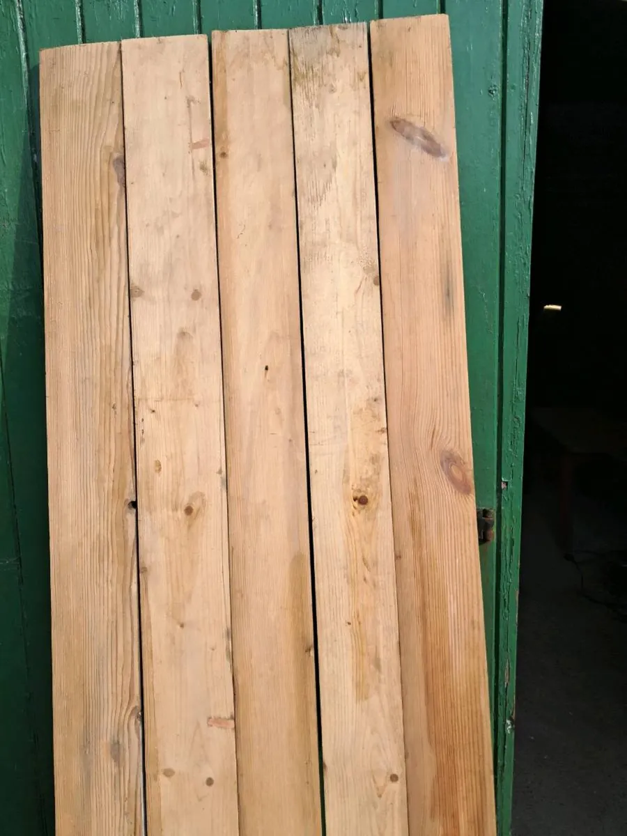 5 old pine planks - Image 1