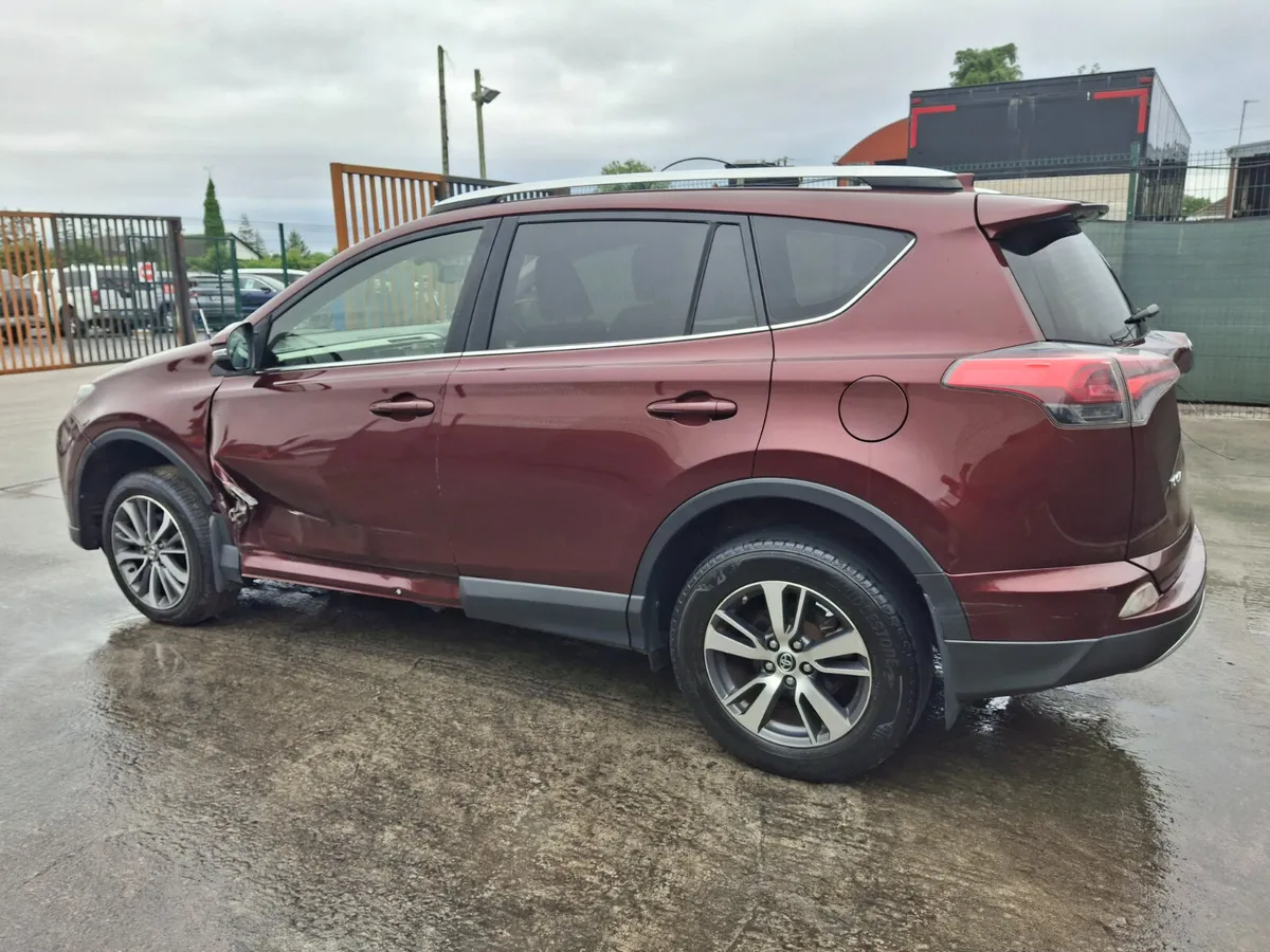 2017 Toyota Rav-4  2.0 D4D - Image 4
