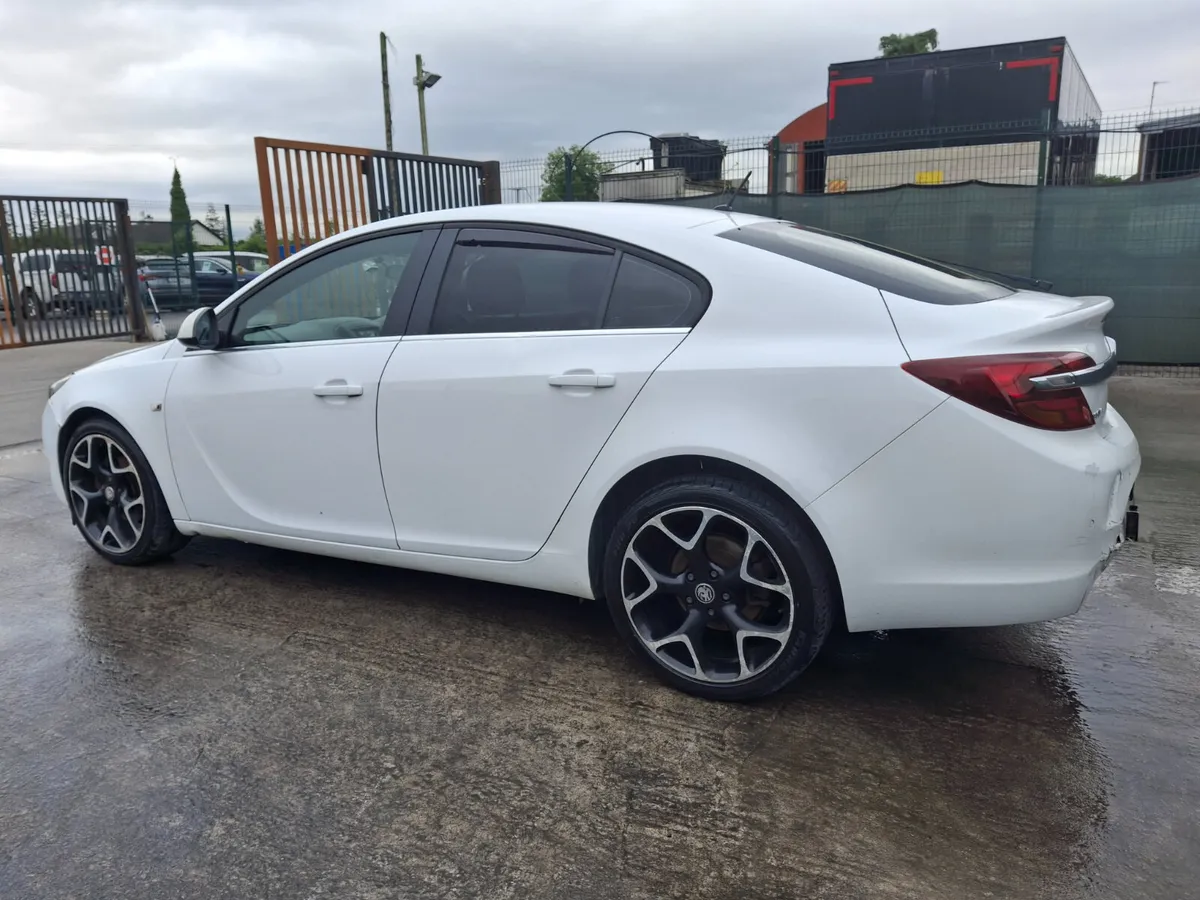 2014 Opel Insignia  2.0 Diesel - Image 4