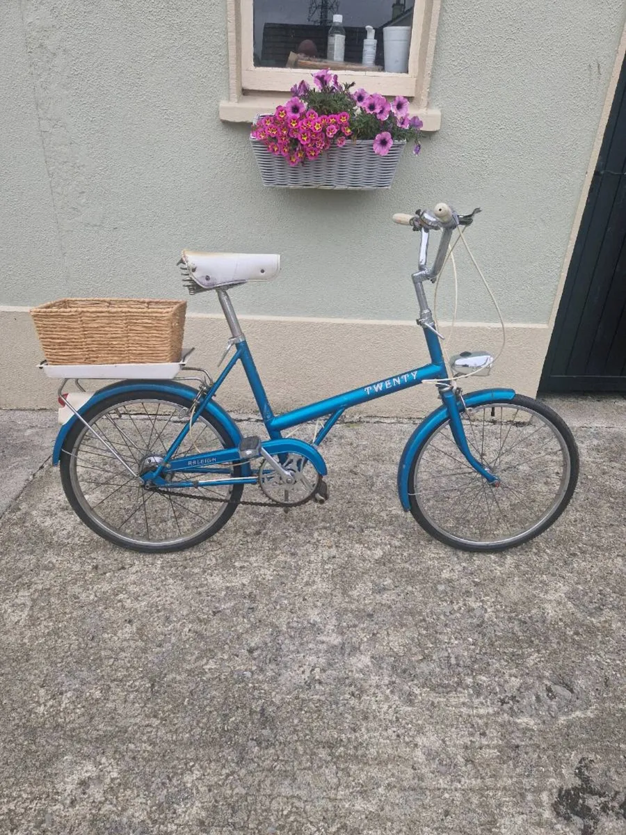 Raleigh twenty 3 speed special - Image 1