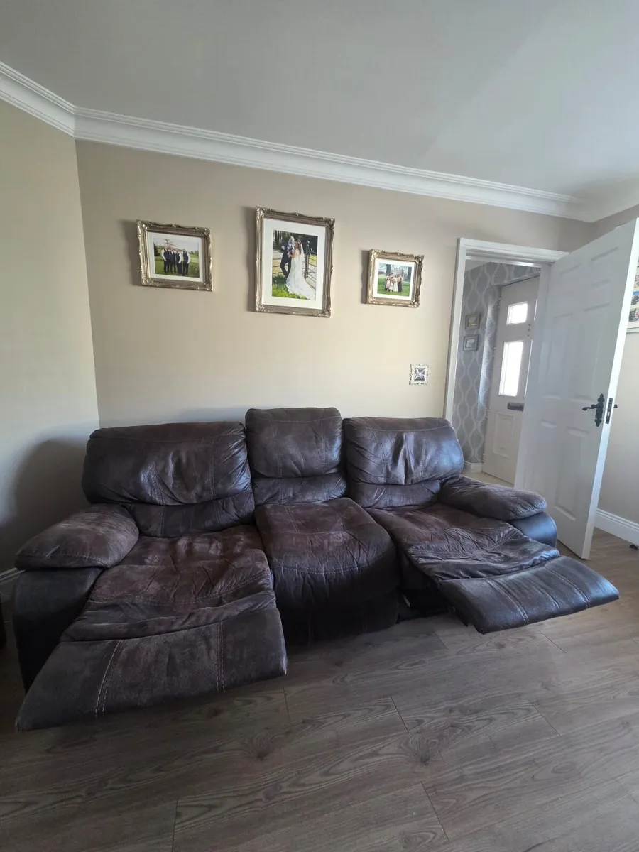 3 and 2 seater recliners - Image 3