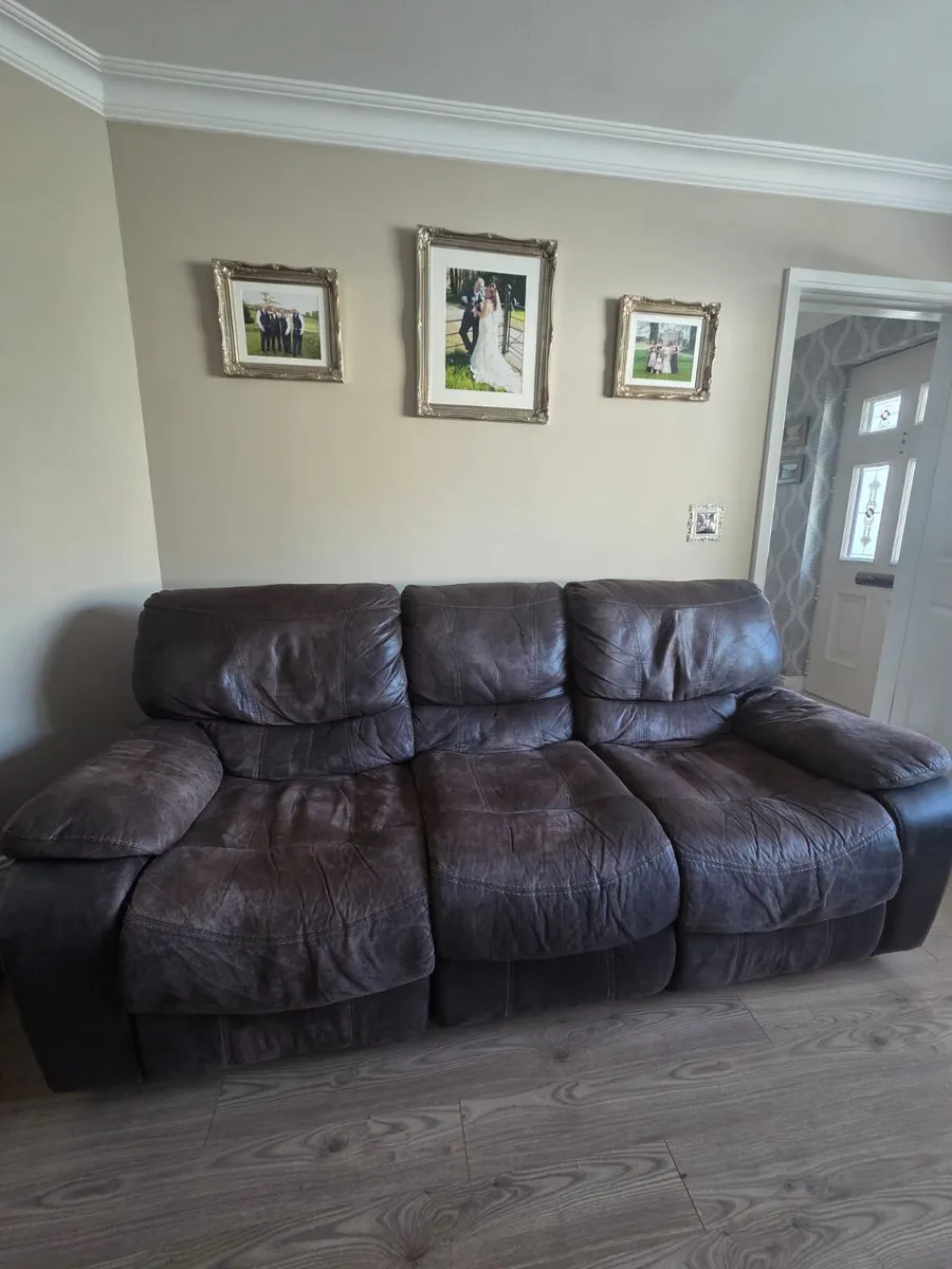 3 and 2 seater recliners - Image 1