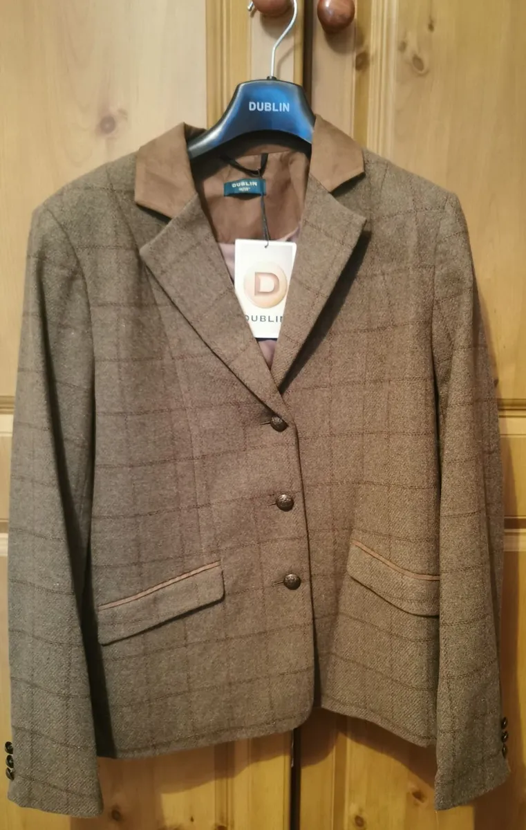 Tweed Show Jacket - Image 3