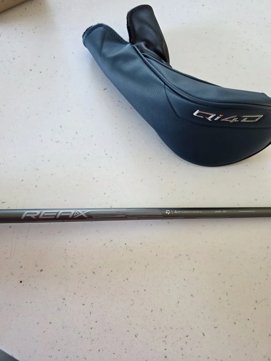 Golf Club. New Taylor Made Qi4D Max Lite 3 Wood - Image 3