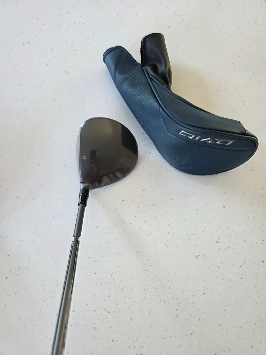 Golf Club. New Taylor Made Qi4D Max Lite 3 Wood - Image 2