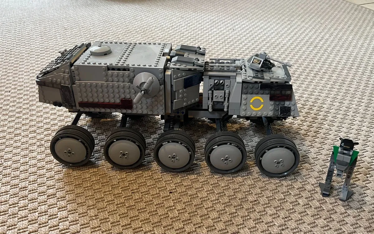 Lego Star Wars Rare Retired Clone Turbo Tank 8098 - Image 3