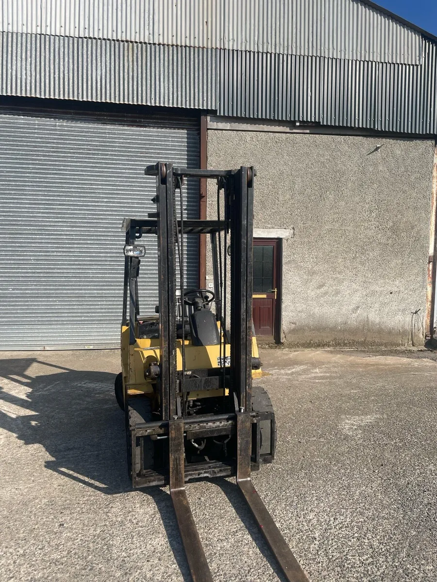 Forklift - Image 2