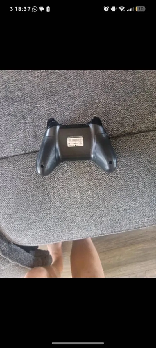 Nintendo controller - Image 2