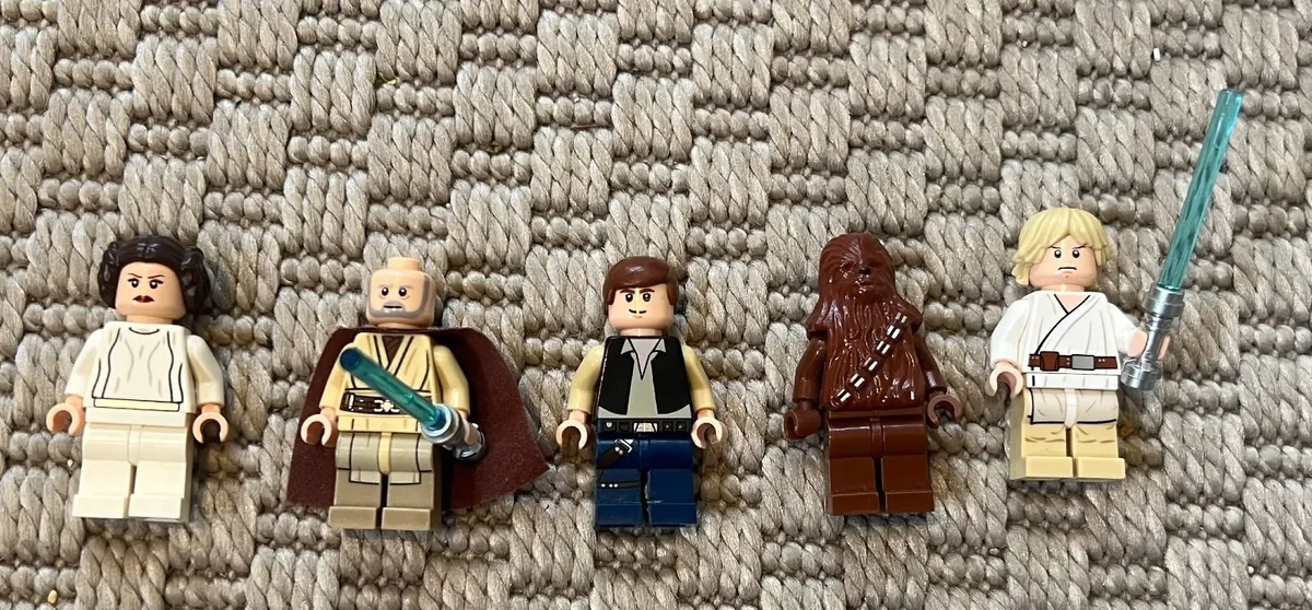 LEGO Star Wars 7965 Millenium Falcon No Box - Image 1