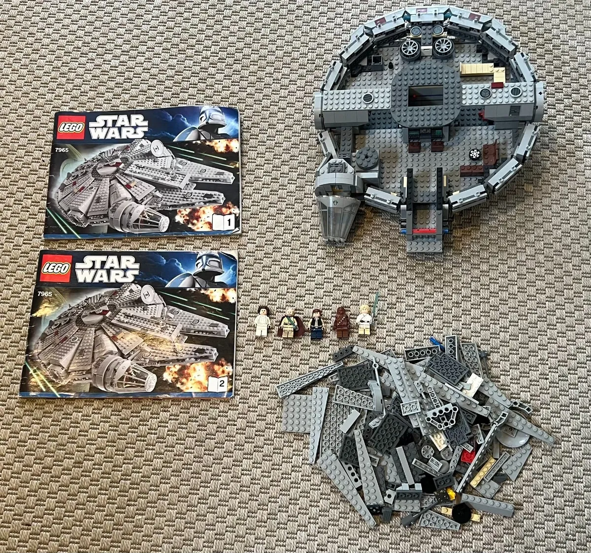 LEGO Star Wars 7965 Millenium Falcon No Box - Image 3