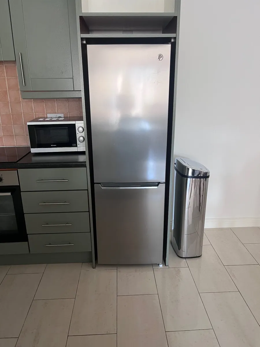 Fridge Freezer for Sale in Dublin - Image 2