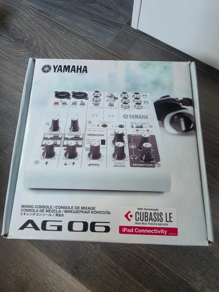 Podcast Setup Bundle - Image 3