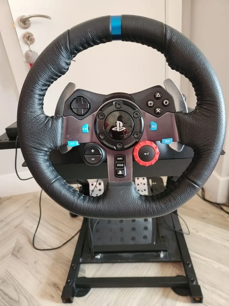 Playstation Logitech G29 steering wheel, pedals and stand. - Image 3