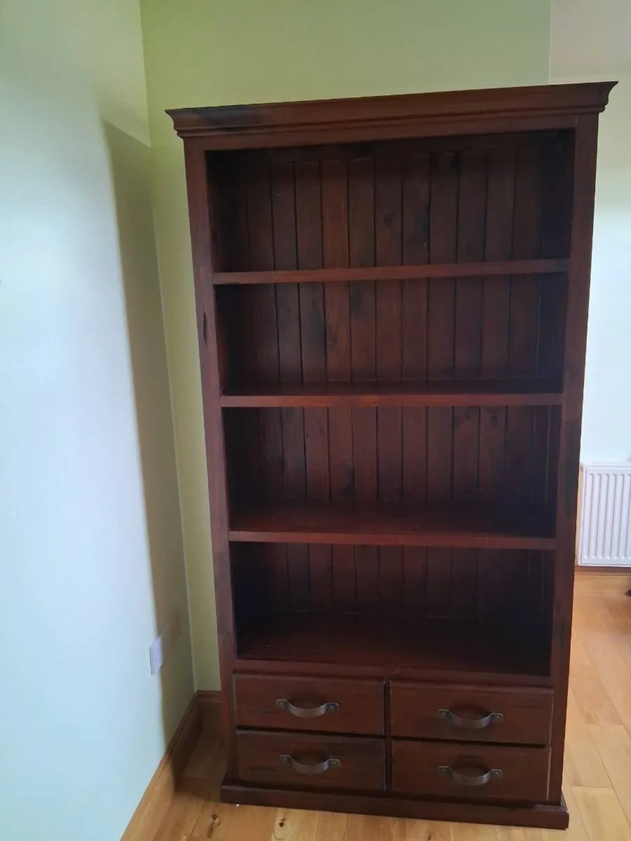 Book shelf