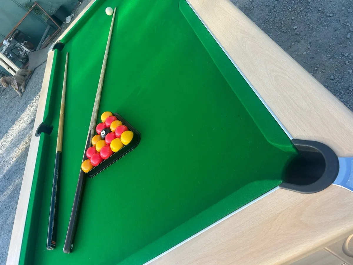 Pool table - Image 3