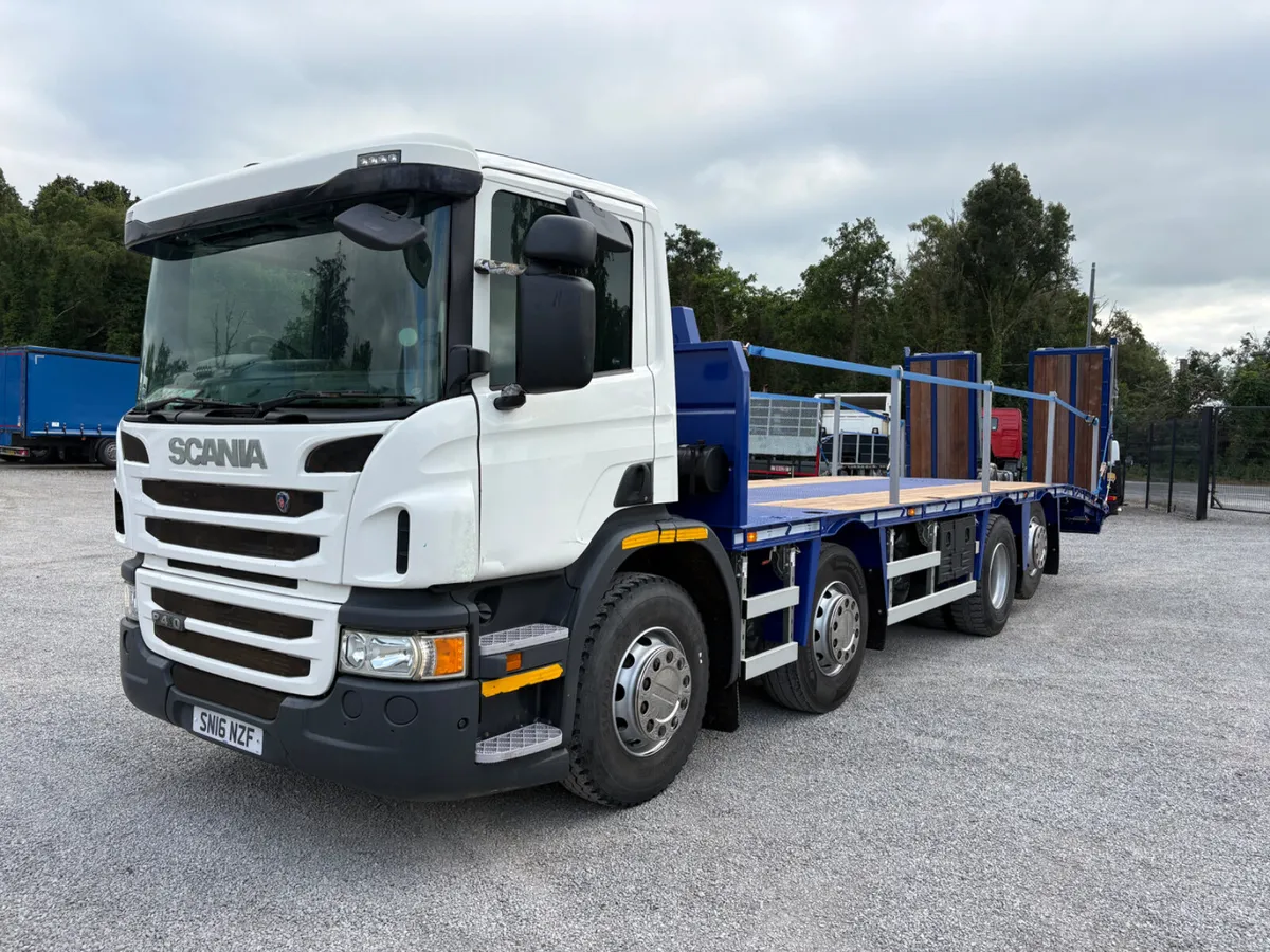 2016 Scania P410 8x2 28Ft Beavertail body - Image 1