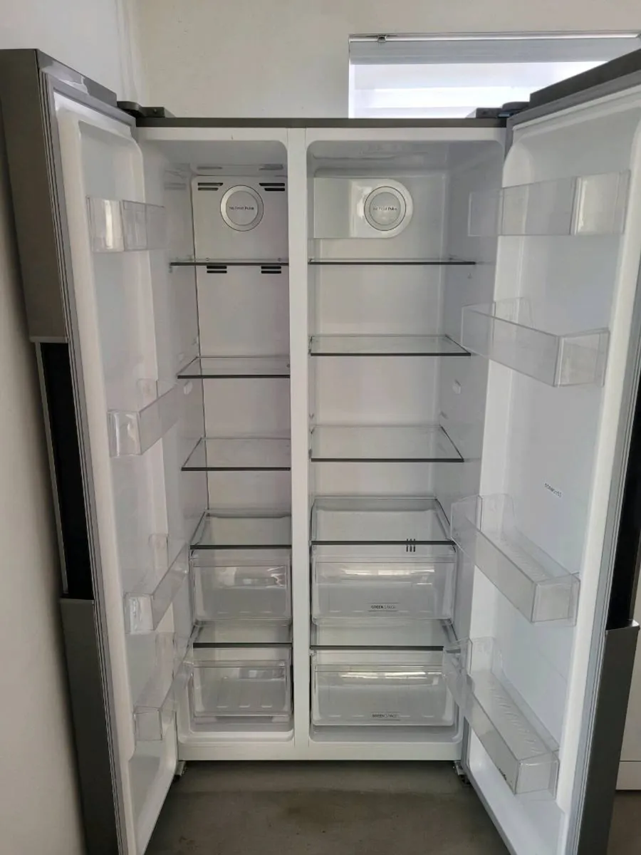 Hoover Side by Side Fridge Freezer - Image 2