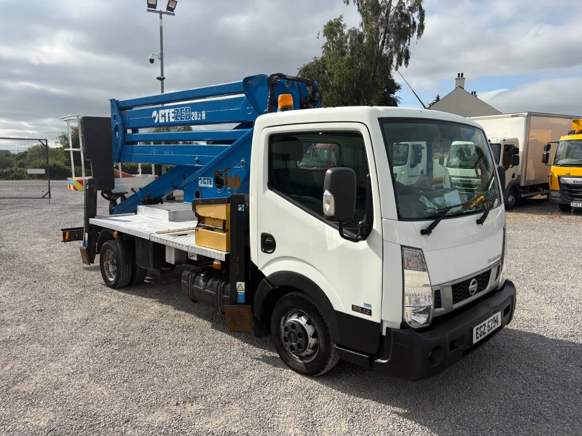 2017 Nissan Cabstar NT400 20M Cherry picker - Image 3